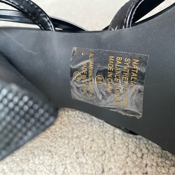 Chase + Chloe Sandals - Picture 3 of 7